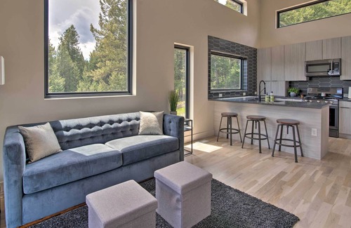 Evergreen Meadows House | NEW! Modern evergreen cottage on 35 acres with views!