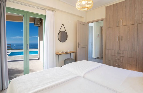 Kalamitsi Villa | New modern Villa Alma-Panoramic views at the Ionian Sea