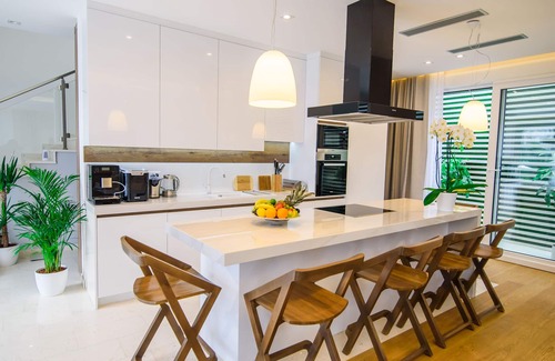 Stikovica Villa | New modern villa, great view, pool, spacious, Concierge 247