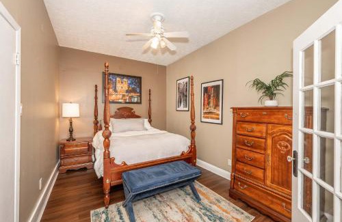 Newport House | New Monmouth Loft 1 - City Chic 1 BDR