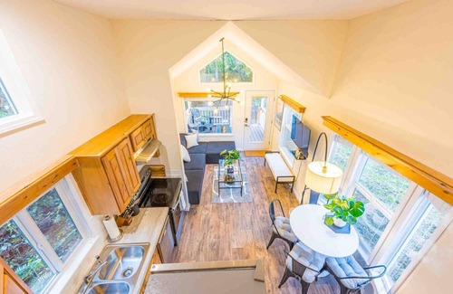 Port Angeles House | NEW Nestled Private Tiny Home Situated Near ONP