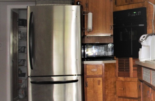 Westbrook Center House | NEW! On VBRO! CT Shoreline Beach Diamond!