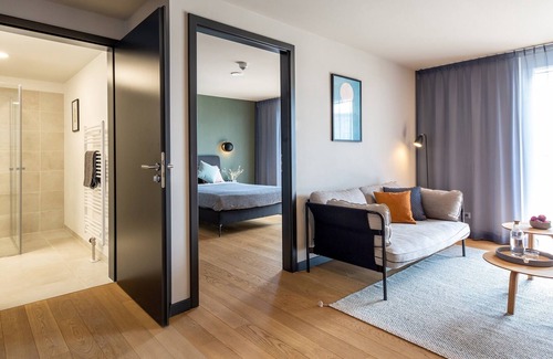 Boeblingen House | NEW OPENING / Böblingen Airfield / Design-Serviced-Apartment / MEDIUM 39-46 sqm