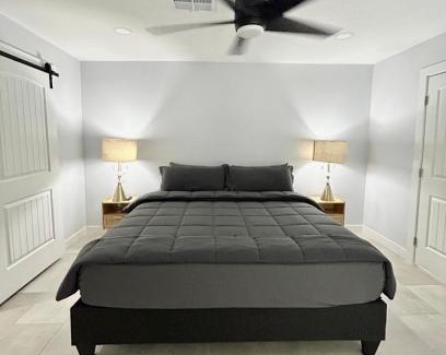 Phoenix House | NEW! Private Lux Home Near Airport, Affordable AZ