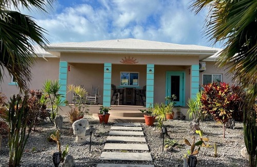 Wemyss Settlement House | New Private Pool, Private Beach and Flat, Private House, what else do you need?