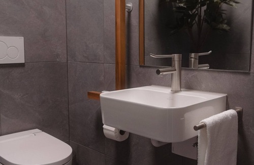 Lucerne Apartment | NEW! Private Spa-Suite in Luzern