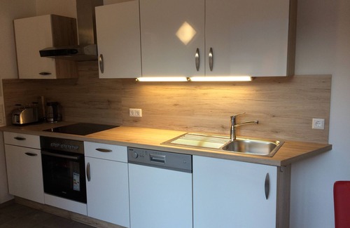 Lienz Apartment | NEW Quiet apartment with high quality equipment and a view of the mountains