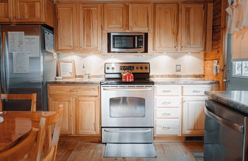 Providence Cabin | New River Haven - Kayak the River. Secluded
