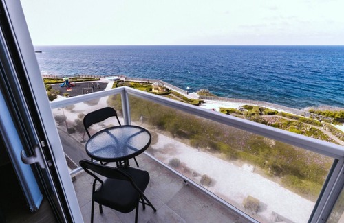Marsalforn Apartment | NEW SEAFRONT APARTMENT NO 10 MARSALFORN, GOZO (AC and WIFI)