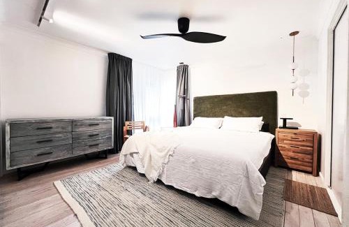 Pearl Beach House | NEW Serene Modern Oasis