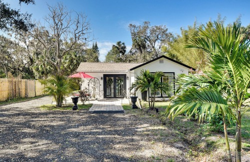 New Smyrna Beach Cottage | New Smyrna Beach Cottage ~ 1 Mi to Downtown!
