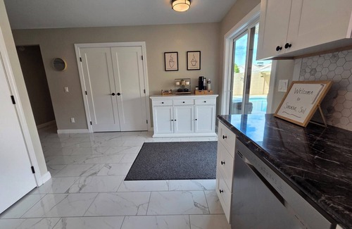 Suncliff House | New! Sonoran Sol Retreat - Heated Pool - High-Speed Wifi - Spring Training