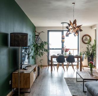 Vysne Opatske Apartment | New Spacious Apartment with City View