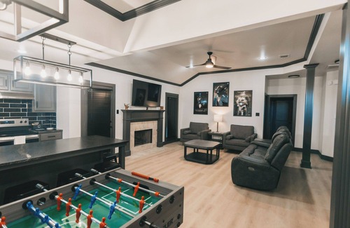 Lubbock House | NEW Spark Getaways: The Distinguished Buffalo