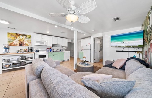 Laguna Beach House | New Splash Pool/Walk to Beach/Pet Friendly
