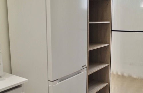 Daan Apartment | NEW! Sunny Apt 2BD 2 Bathrooom|6 Min MRT|DN7