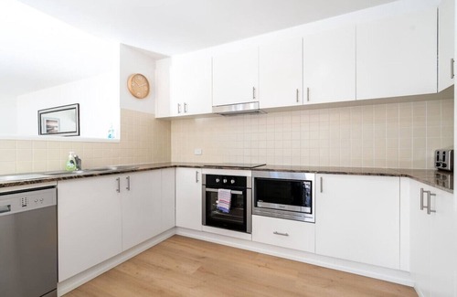 Greenway Apartment | New to VRBO: 2B Spacious Apartment in the Heart of Tuggeranong