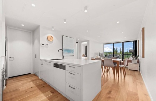 Barton Apartment | New to VRBO: Luxurious Waterfront Unit with Breathtaking Views