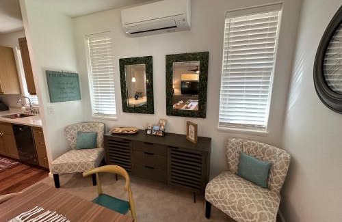 Makaha Valley House | New Tropical Island Ohana near Beach with community Pool Spa Gym PingPong and more
