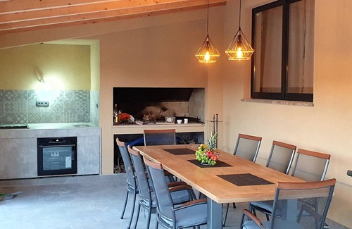 Plano Villa | NEW- Villa OLIVE OASIS -the heated pool & jacuzzi -family friendly
