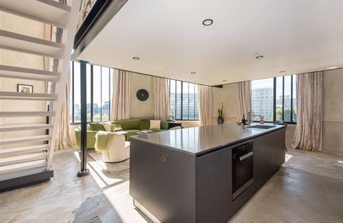 Prahran Apartment | New York Style Apt in Iconic Prahran Central