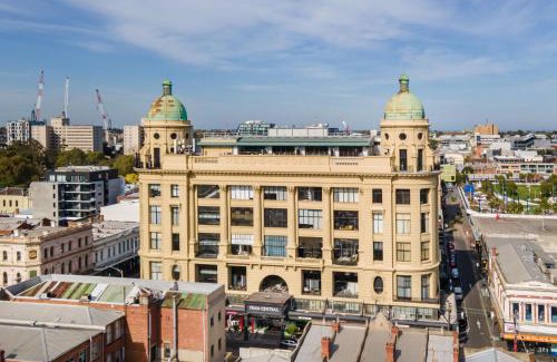 Prahran Apartment | New York Style Apt in Iconic Prahran Central