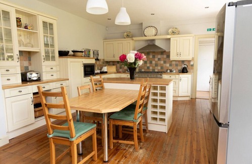 Dalavich House | Newholme House · Newholme House