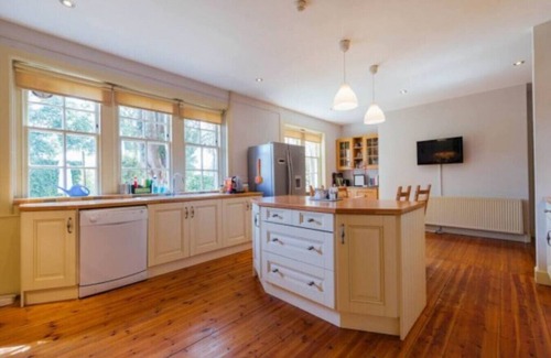 Dalavich House | Newholme House · Newholme House