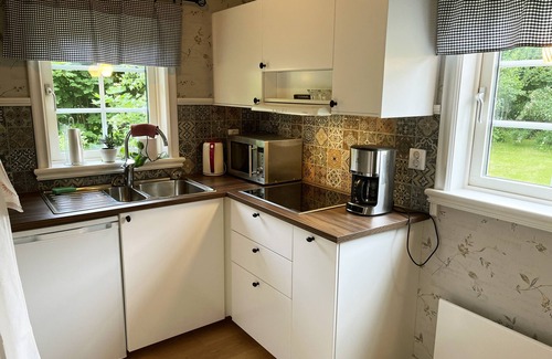 Farjestaden Ski Chalet | Newly built cozy cottage on the east side of Öland I SE04030