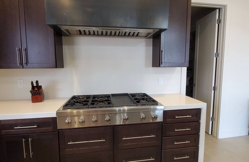 Page House | Newly Built Home with Swimming Pool and Hot Tub!