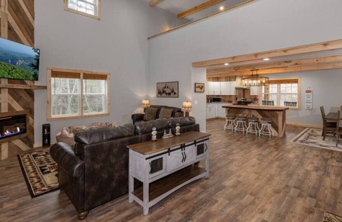 Deep Gap House | Newly Constructed Spacious, Private Mountain Home!