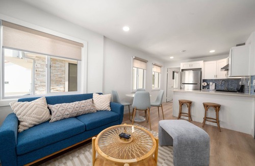 Balboa Peninsula Apartment | Newly Remodeled 2-BR Top Floor Suite in Beachfront Building