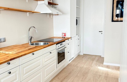 Haaleiti Apartment | Newly Renovated 1 BDR beside Hallgrímskirkja