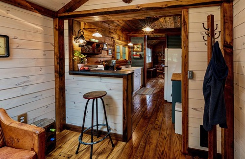 East Chatham Cabin | Newly Renovated Cabin in the Country