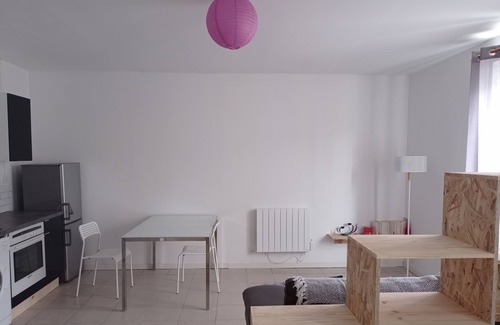 Albi House | newly renovated comfortable spacious studio