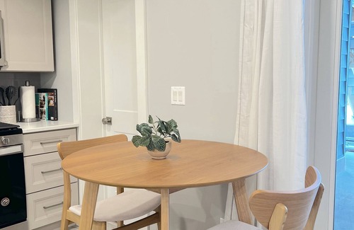 Downtown Jersey City House | Newly renovated condo, minutes to NYC!