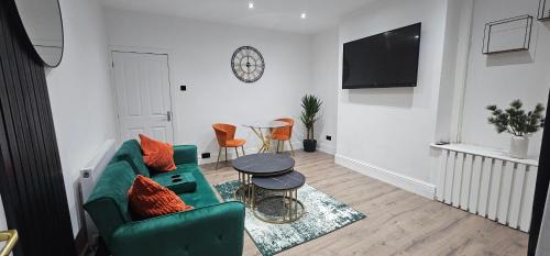 Burnley House | Newly renovated cosy home BB10