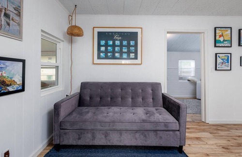 Town Bank House | Newly Renovated Cottage Just Blocks to the Delaware Bay!!