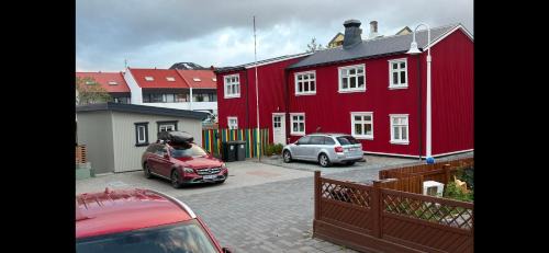 Isafjordur Apartment | Newly renovated house in the old part of Isafjordur sleeps 5 in 3 bedrooms