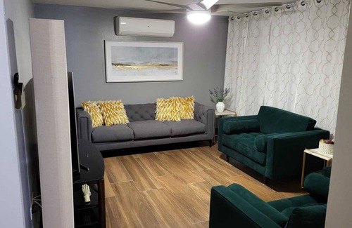 El Cinco House | Newly Renovated Large Modern Home in Center of San Juan 337