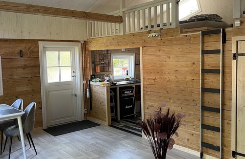 Varends Nobbele House | Newly renovated sommarstuga i Småland