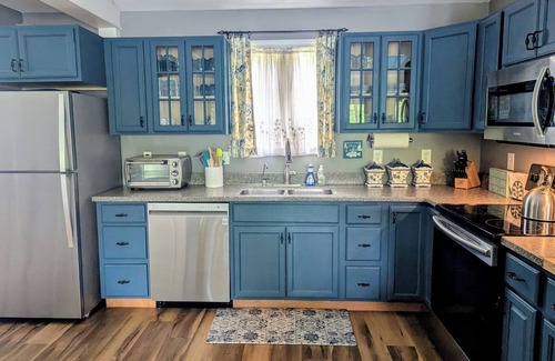 Raymond House | NEWLY RENOVATED WATERFRONT HOME WITH TWO PRIMARY SUITES