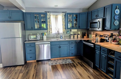 Raymond House | NEWLY RENOVATED WATERFRONT HOME WITH TWO PRIMARY SUITES