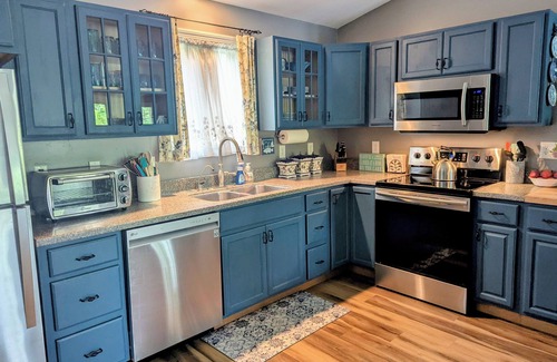 Raymond House | NEWLY RENOVATED WATERFRONT HOME WITH TWO PRIMARY SUITES