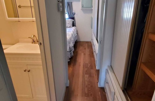 Nokomis Resort | Newly updated in family/pet friendly resort with all the amenities - near beach!