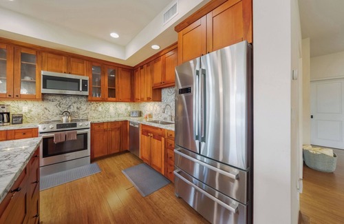 Poipu Condo | Newly Upgraded 3 Bedroom Suite with AC, Pool, & Gym in Sunny Poipu!