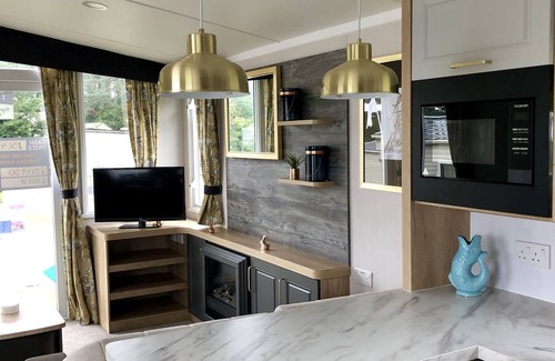 Newquay Ski Chalet | Newquay Blue Water Lodge