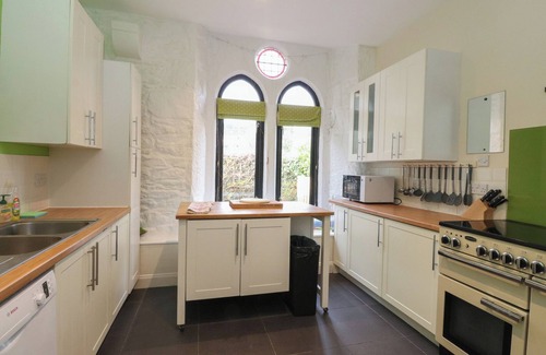 Inveraray Cottage | NEWTON HALL, pet friendly, character holiday cottage in Inveraray