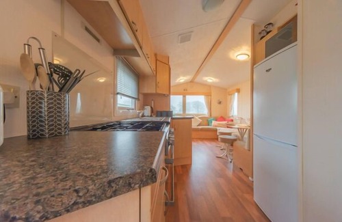 Balminnoch Cabin | Newton Stewart-Sleeps 6-Pool-Parking-Pet Friendly