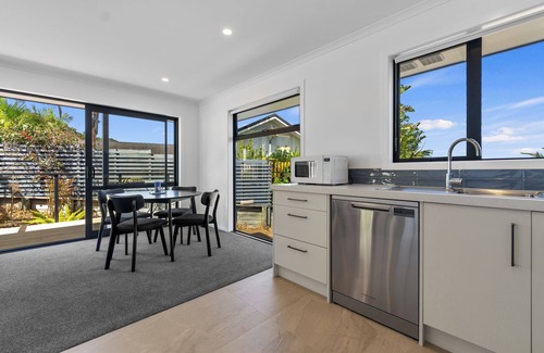 Coromandel Forest Park House | Ngarimu Nook - Newly Built Self-contained Unit